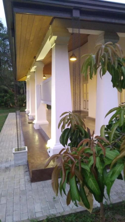 Serenity Villa Анурадхапура Екстериор снимка