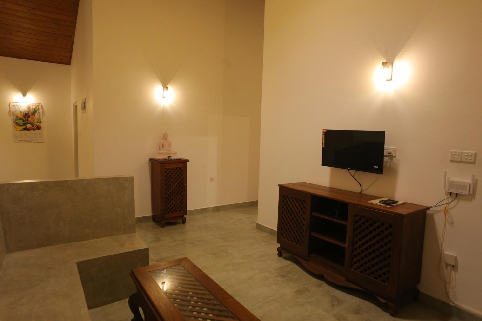 Serenity Villa Анурадхапура Екстериор снимка