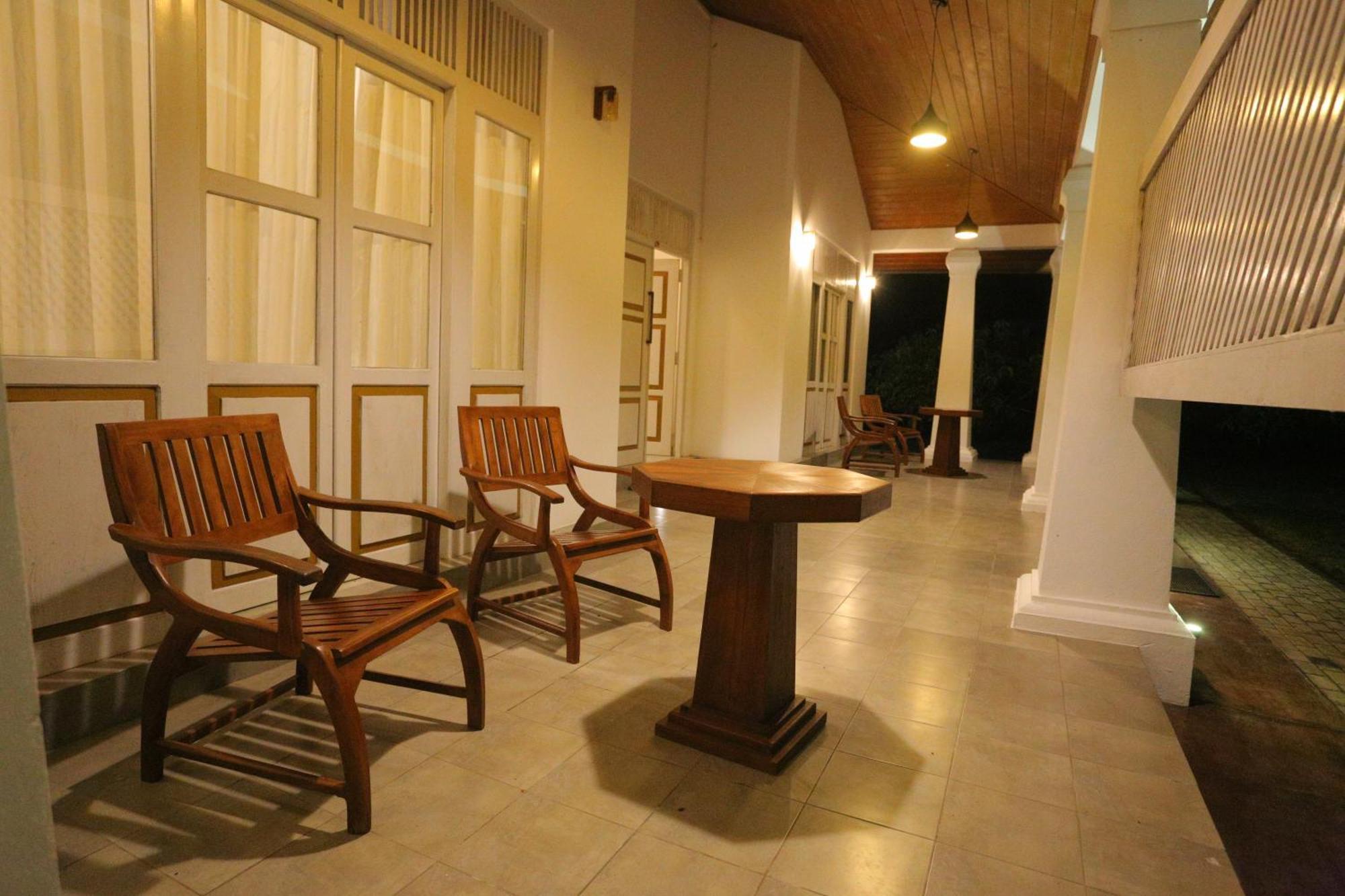 Serenity Villa Анурадхапура Екстериор снимка